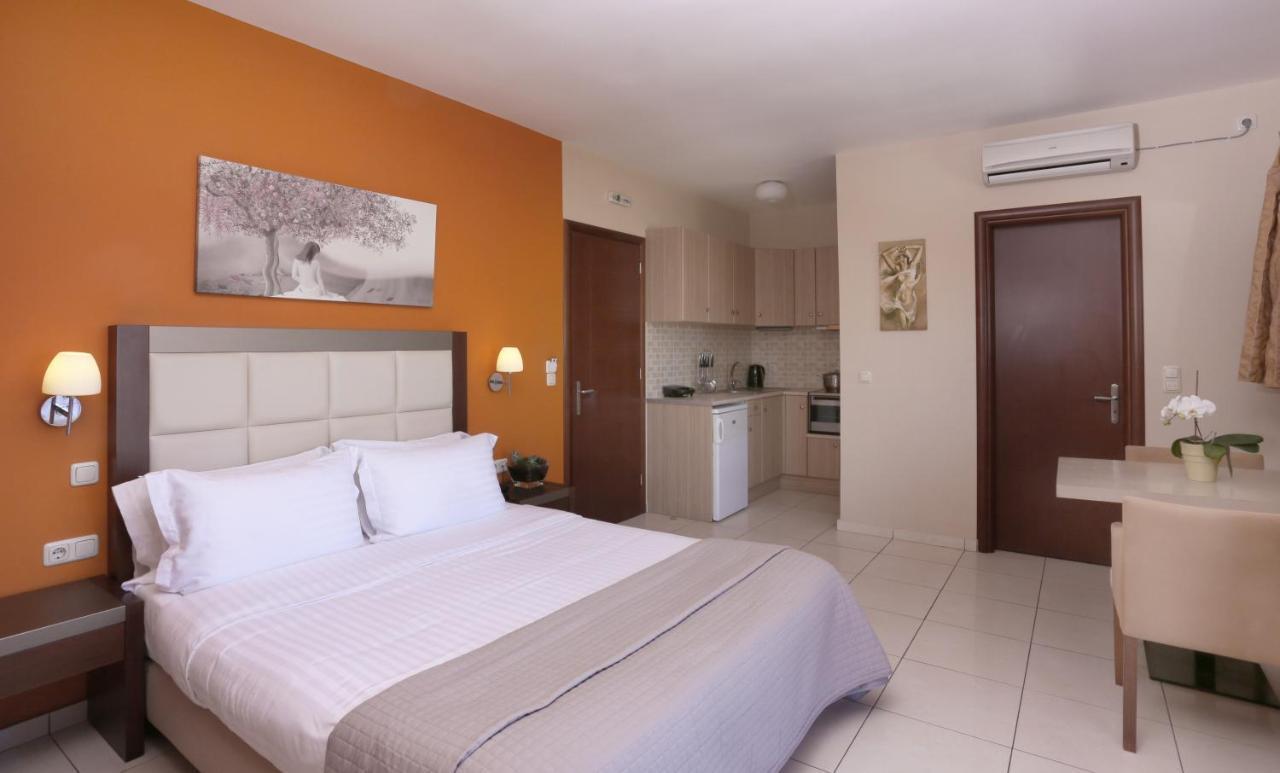 Faros Luxury Suites Marathopoli Dış mekan fotoğraf