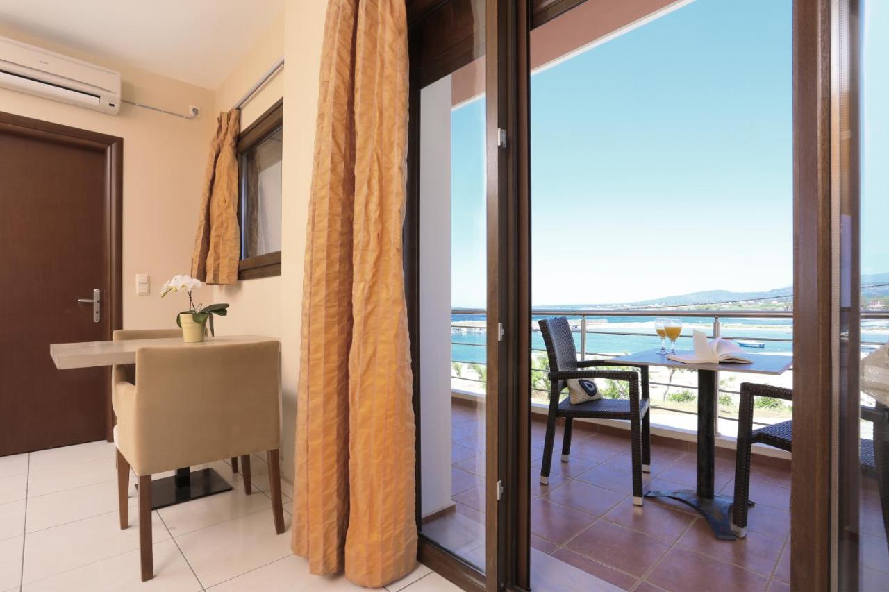 Faros Luxury Suites Marathopoli Dış mekan fotoğraf