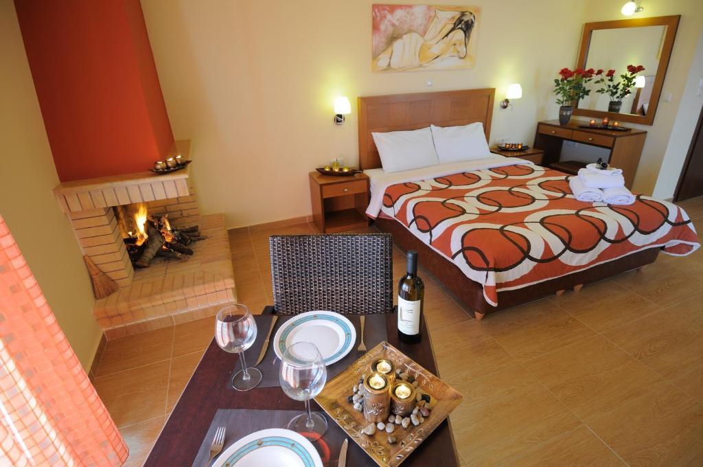 Faros Luxury Suites Marathopoli Dış mekan fotoğraf