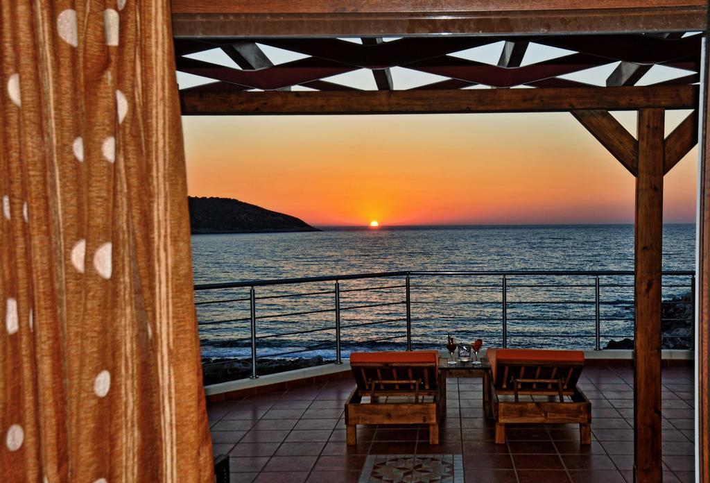 Faros Luxury Suites Marathopoli Dış mekan fotoğraf