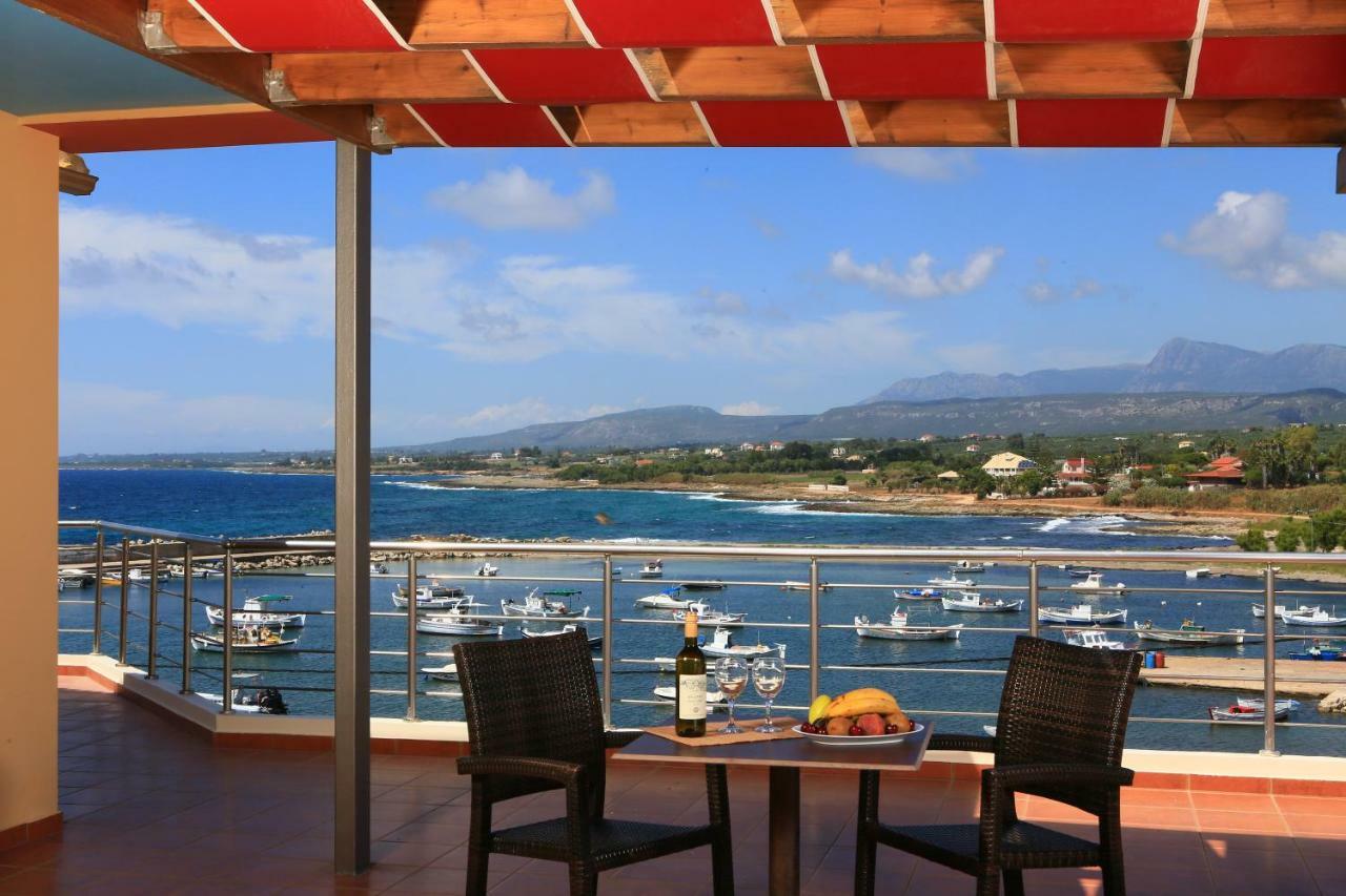 Faros Luxury Suites Marathopoli Dış mekan fotoğraf